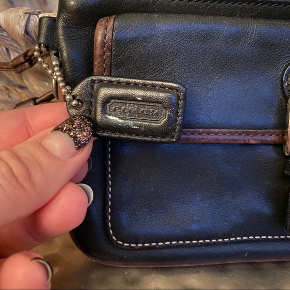 Coach leather wristlet - Picture 3 of 6